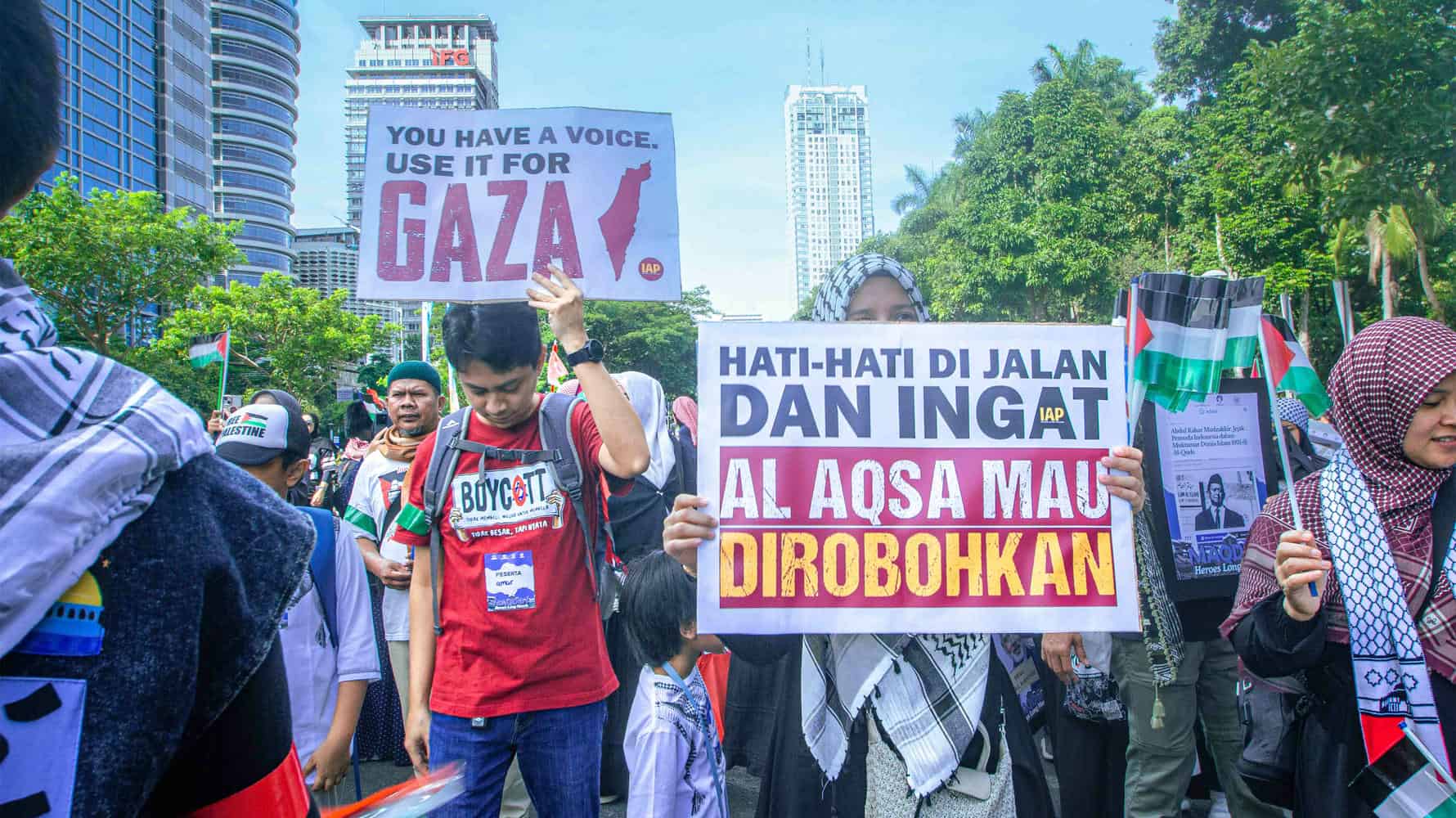 Foto 3 Maqdisy Heroes Long March