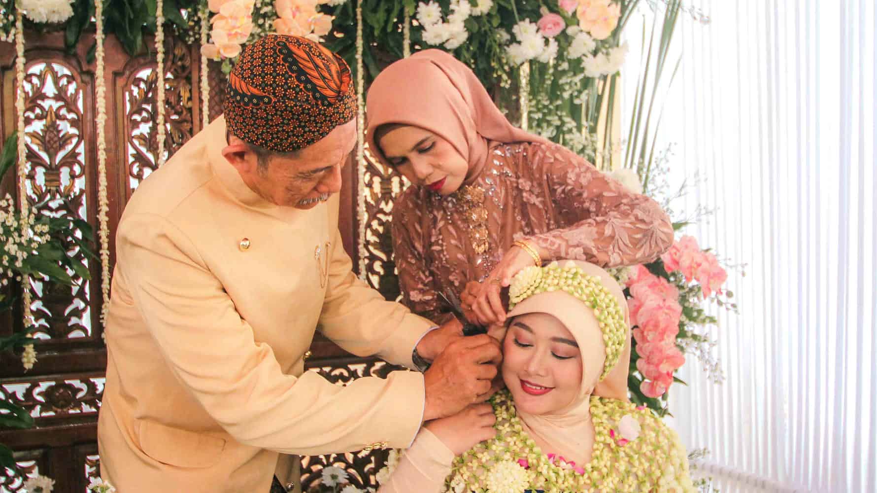 Foto 3 Siraman Elita Putri