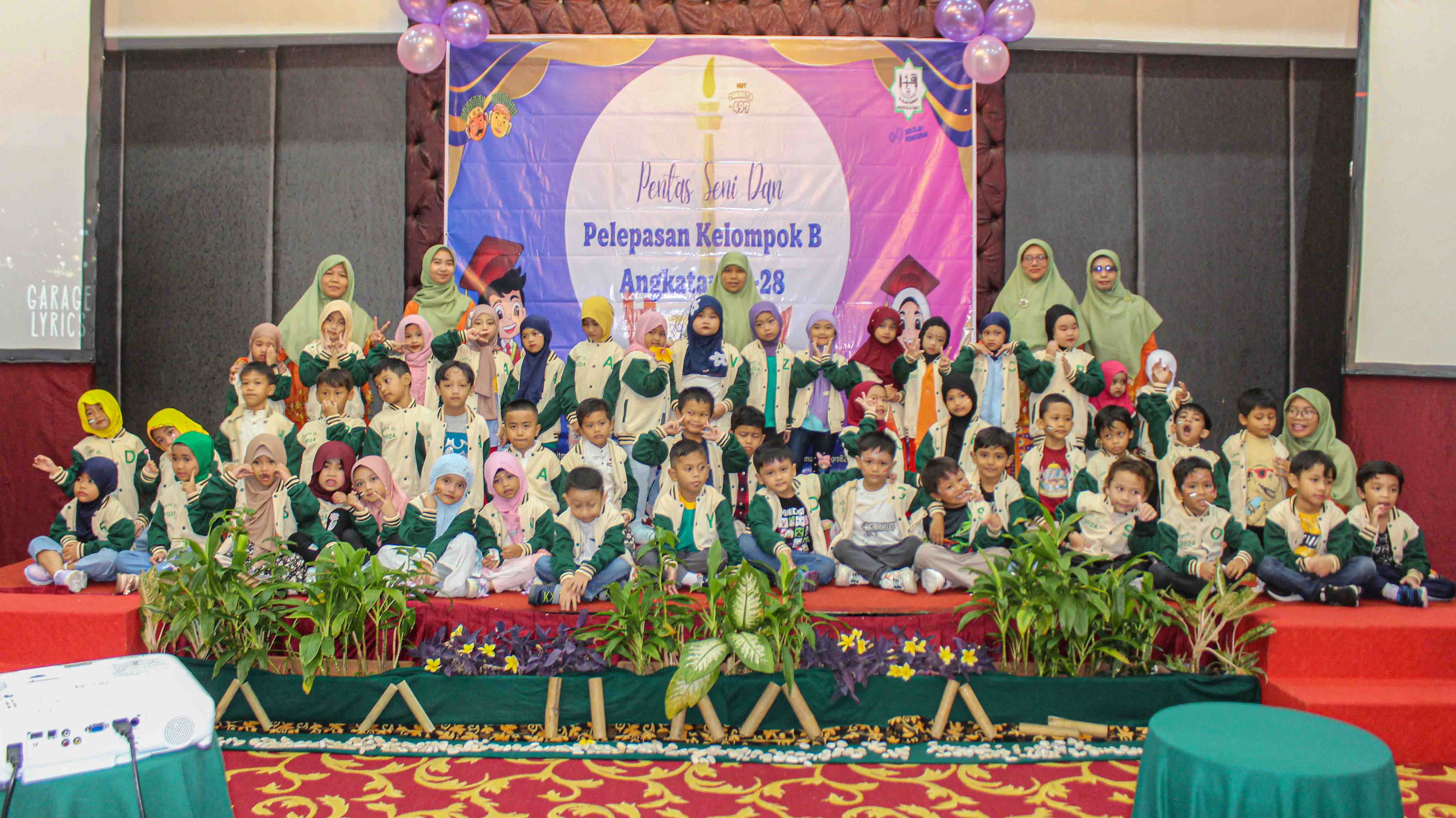 Foto 3 Pelepasan TKIT Musholla Iqro