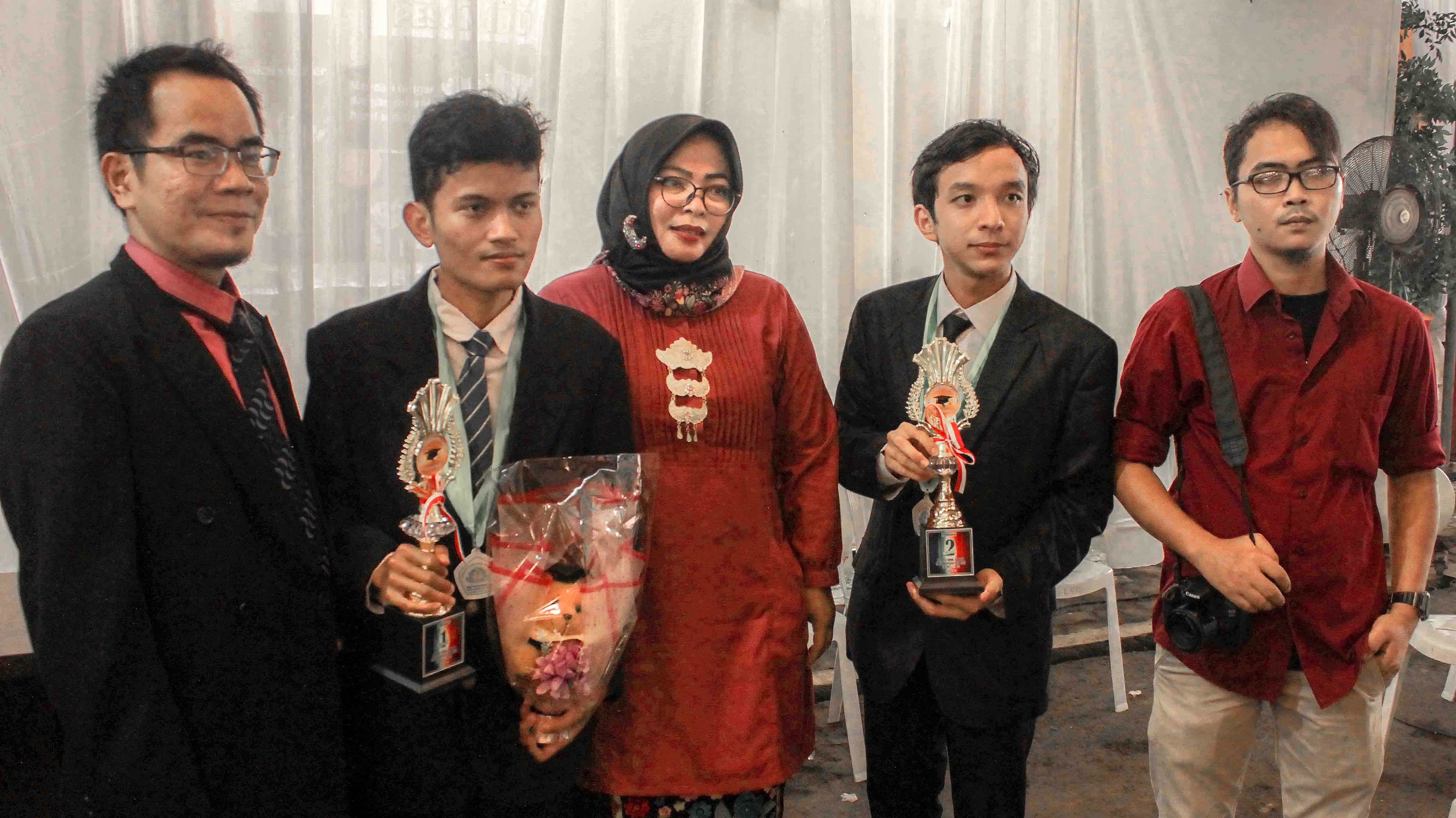 Foto 3 Pelepasan
